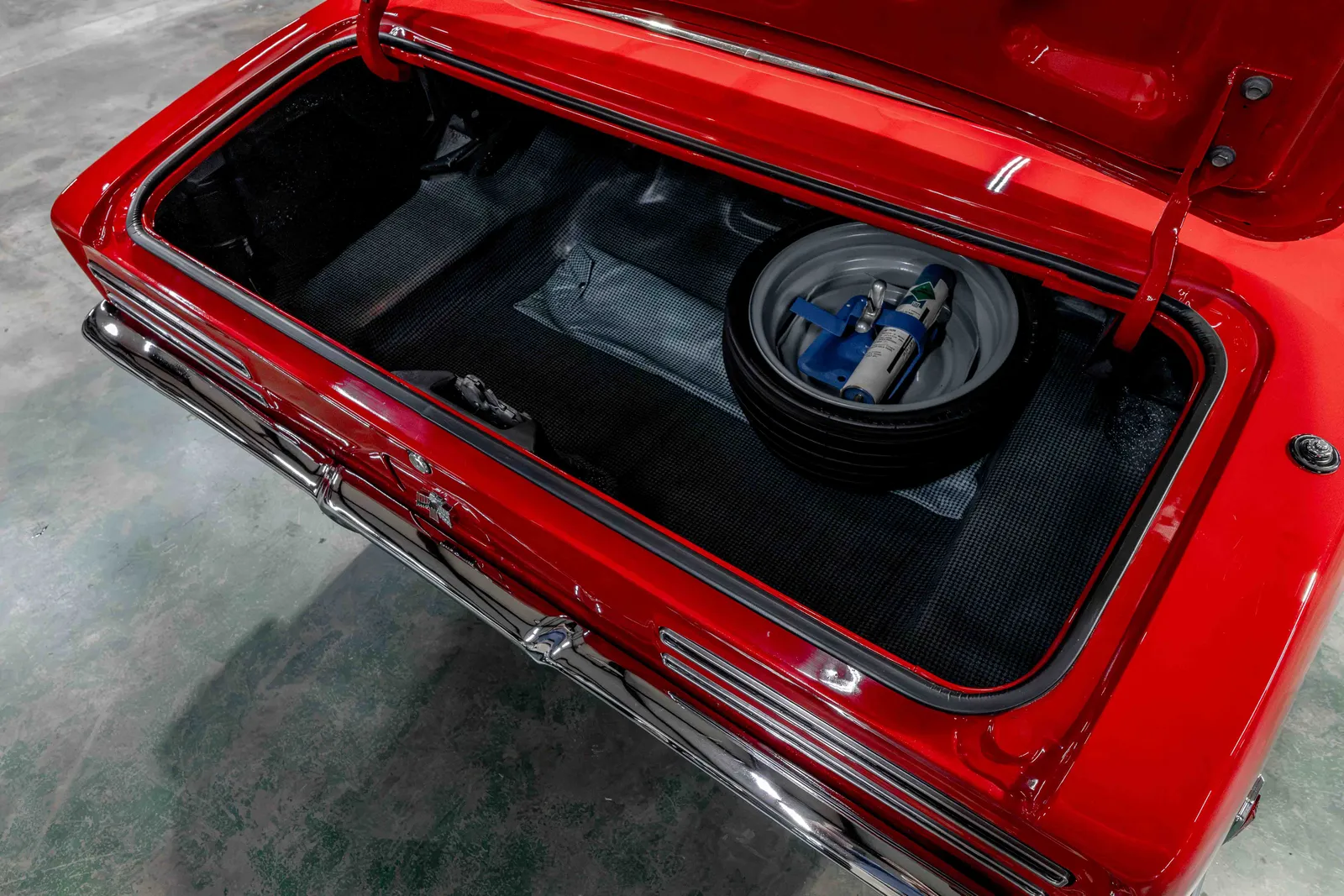  Restored 1968-Pontiac-Firebird-Solar Red-223678L107256--53.jpg